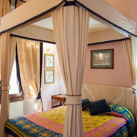 Residenza Johanna I Firenze Bagian luar foto