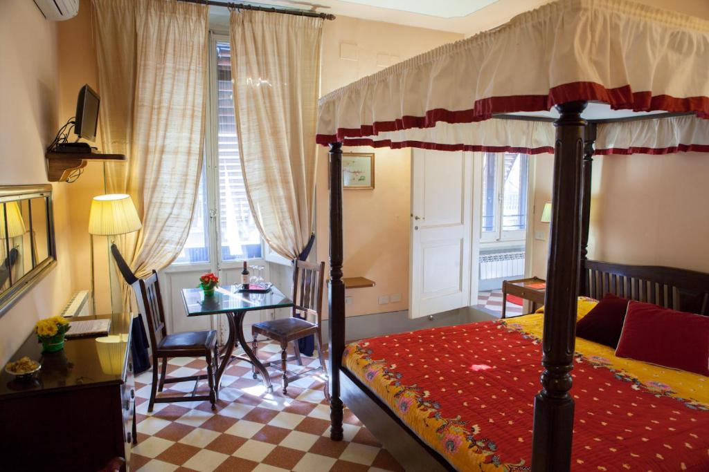Residenza Johanna I Firenze Bagian luar foto
