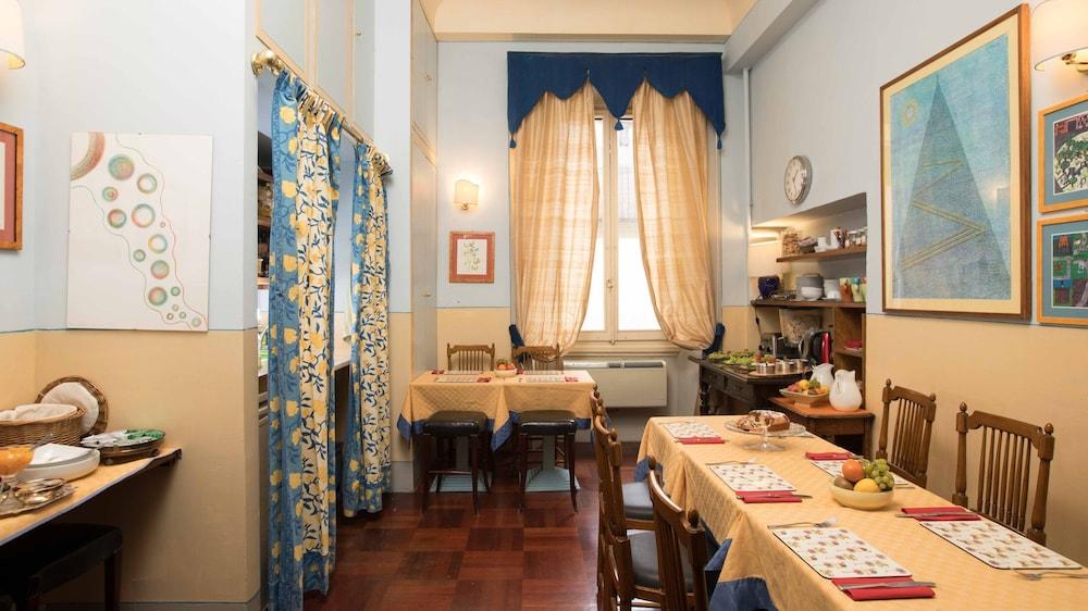 Residenza Johanna I Firenze Bagian luar foto